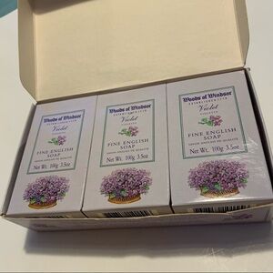 WOODS OF WINDSOR violet fine English soap three 3.5 oz. bars boxed & wrapped.
